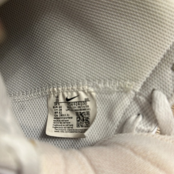 Nike Men’s Blazer 77 Mid Gym Shoes - Picture 4 of 4